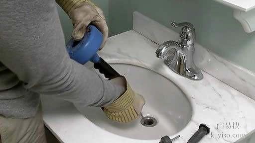 解决龙泉驿区大面镇检查维修厨房卫生间水管漏水渗水电话