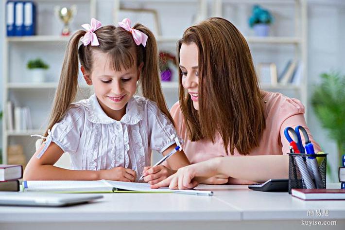 在沈陽找金牌月嫂高級育兒嫂就選靜恩家政公司靠譜口碑好