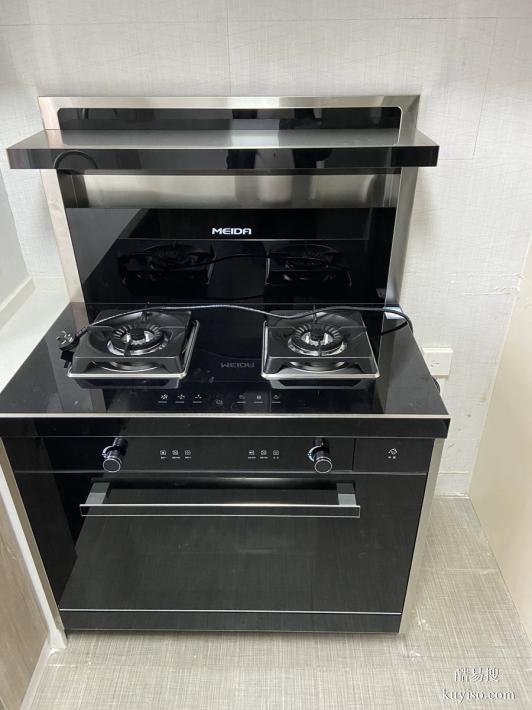 承接高新區(qū)天府四街五街附近維修壁掛爐集成灶電話師傅