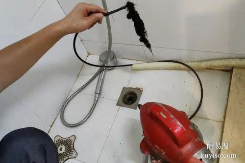 天府新區(qū)天府大道附近疏通堵塞下水管道電話耿直師傅