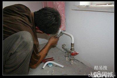 上海青浦新城專業(yè)承接舊房翻新墻面脫皮修補批墻刷白刷涂料