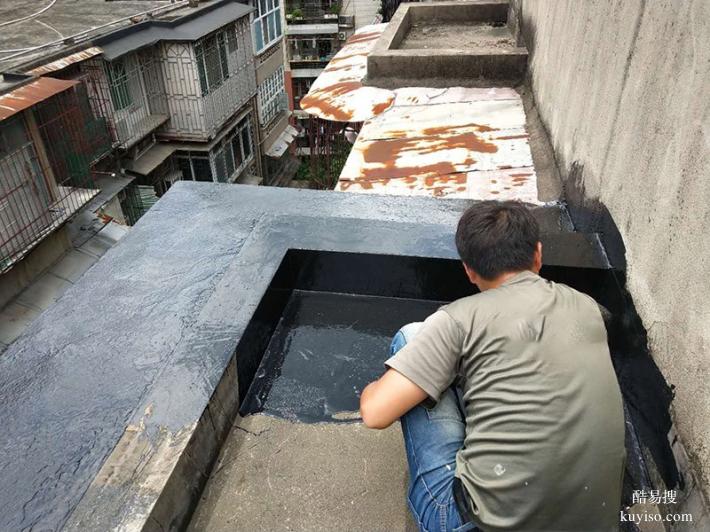 金山區(qū)山陽(yáng)鎮(zhèn)專業(yè)屋頂漏水維修 各類建筑屋面瓦屋頂防水維修