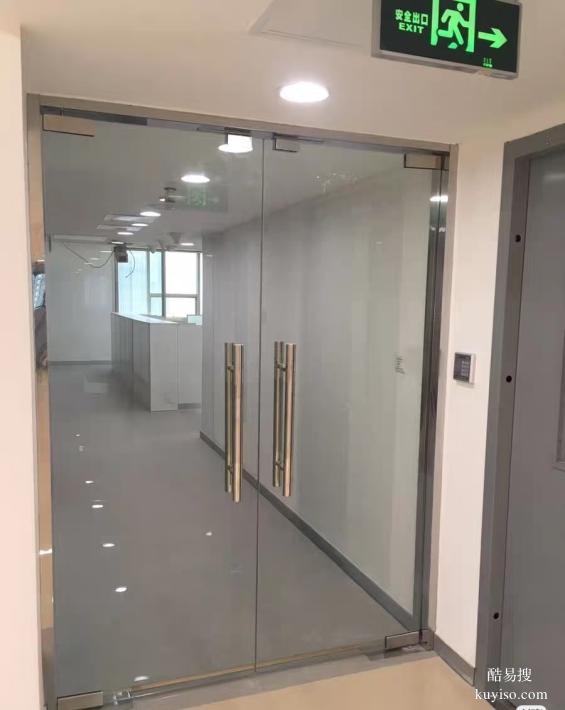 津南區(qū)安裝玻璃門商業(yè)家用玻璃門一應(yīng)俱全