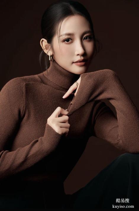 廣告外國(guó)模特費(fèi)用,眼鏡廣告模特外國(guó)