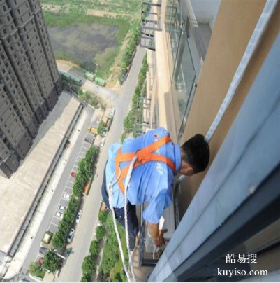 宜賓格力空調(diào)室內(nèi)機(jī)漏水，宜賓空調(diào)維修電話(huà)。