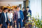 商务陪同会议翻译展会陪同口译技术文件笔译